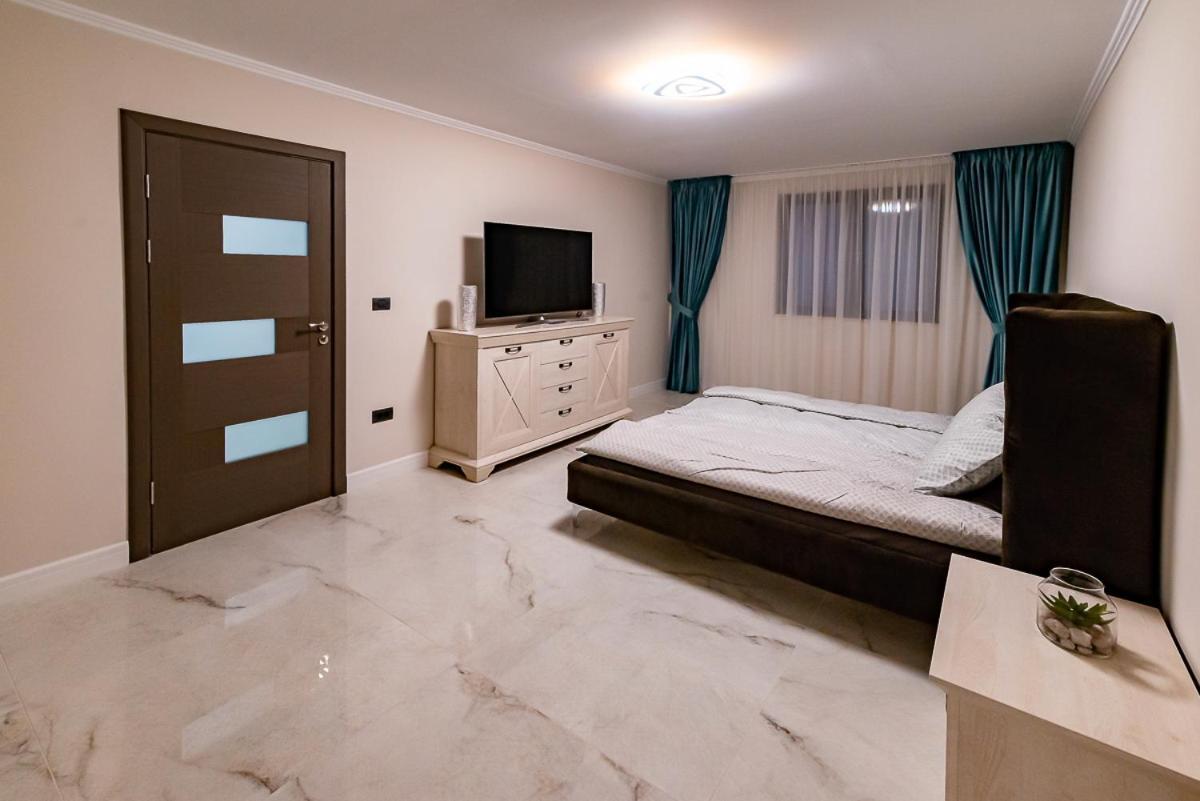 Moky Rezident 2 Daire Arad Dış mekan fotoğraf
