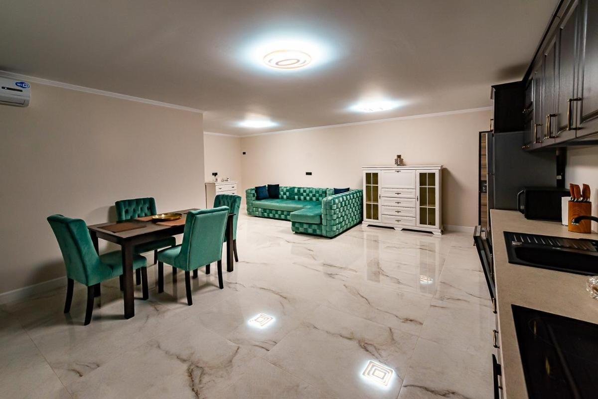 Moky Rezident 2 Daire Arad Dış mekan fotoğraf